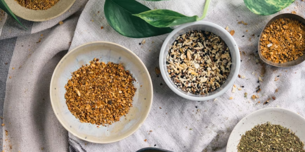 La magie des 4 épices - Sublimez vos plats avec ce mélange parfumé